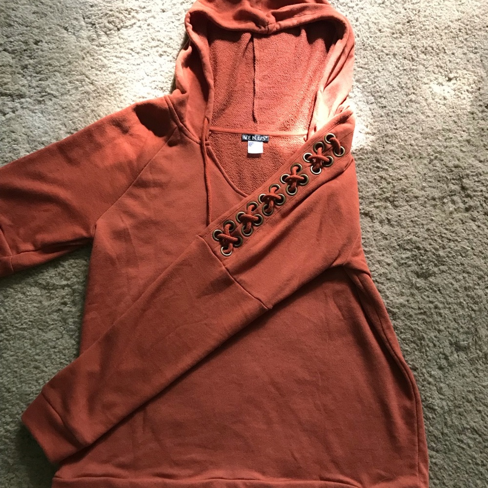 VENUS grommet lace up sleeve sweater hoodie